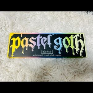KVD Pastel Goth Palette